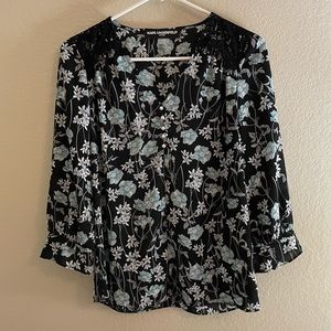 NWOT - Karl Lagerfeld Blouse - Size XS